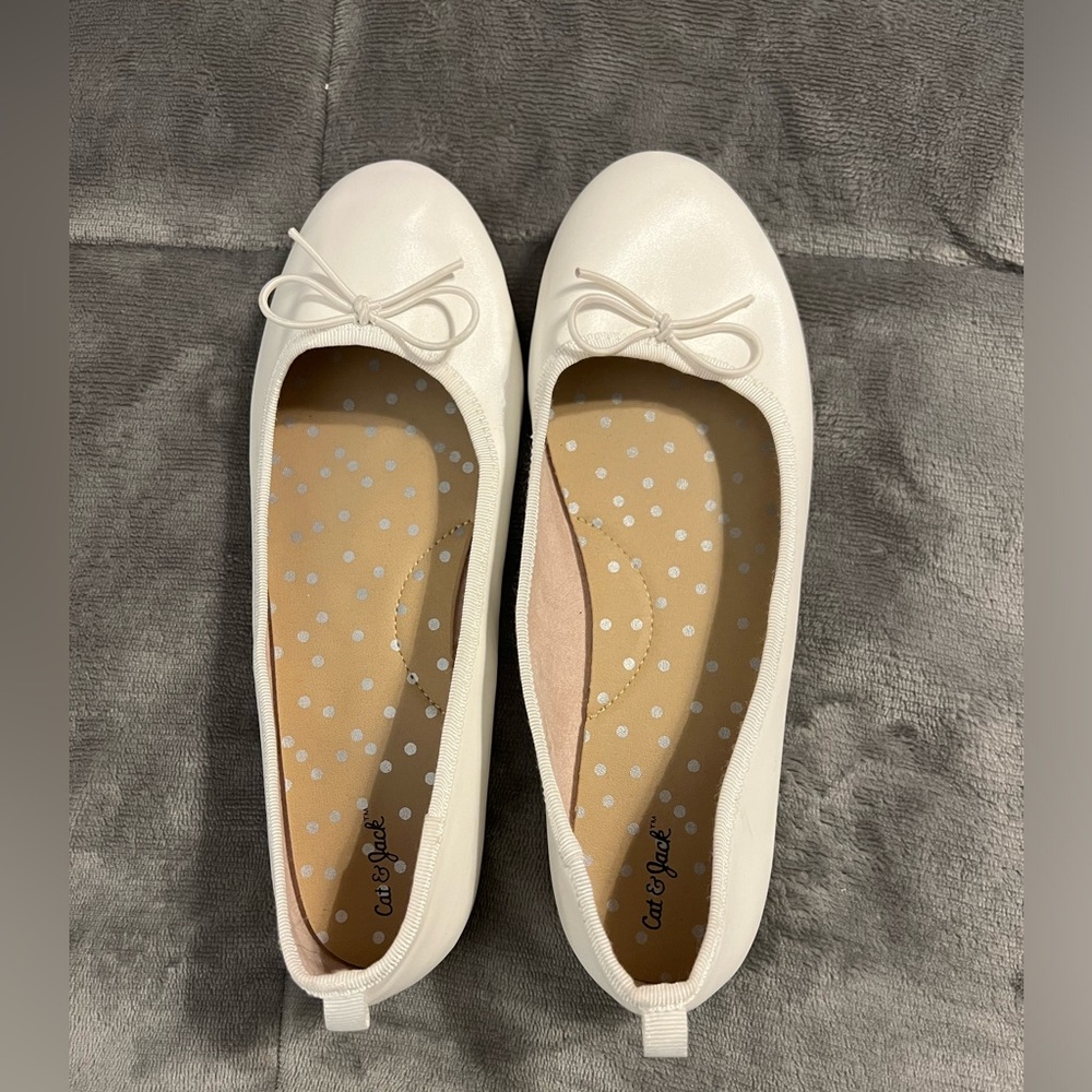 Worn Twice, Big Girls Cat & Jacket Shoes, Size 5
